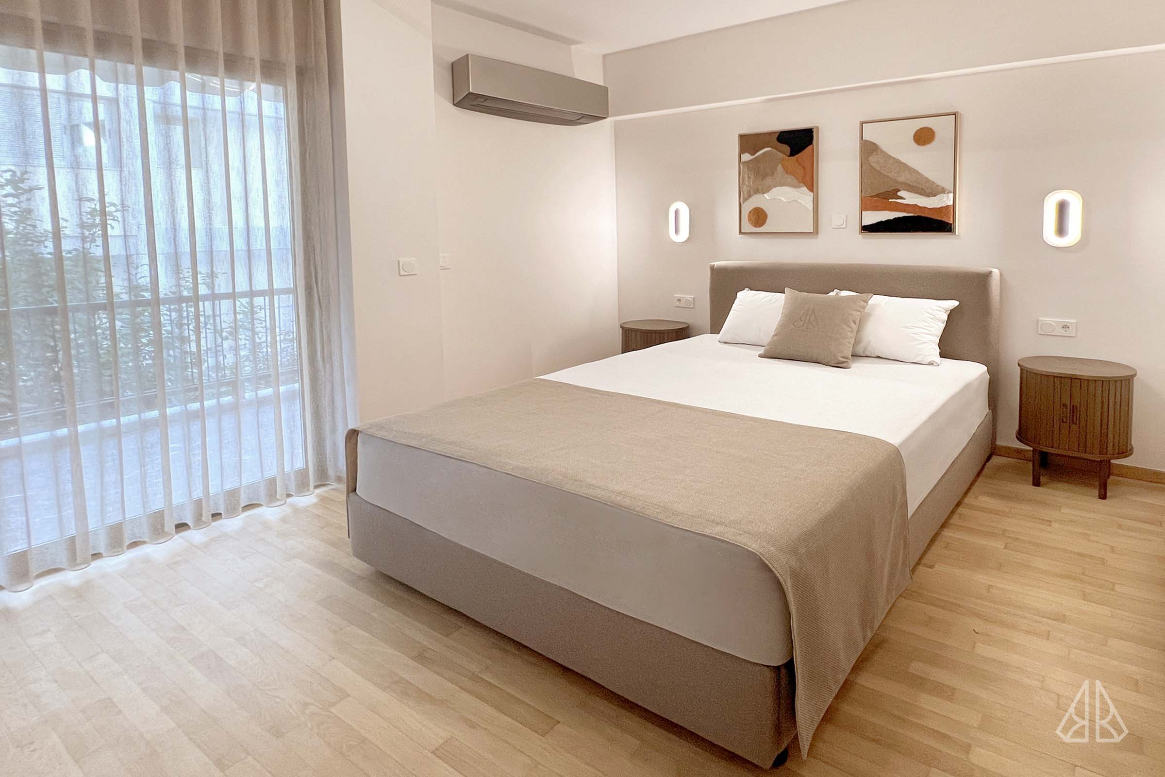 Serene bedroom
